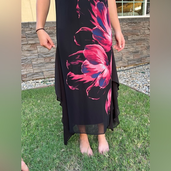 Jennifer Lopez Chiffon Maxi Dress (Medium) - Picture 7 of 8